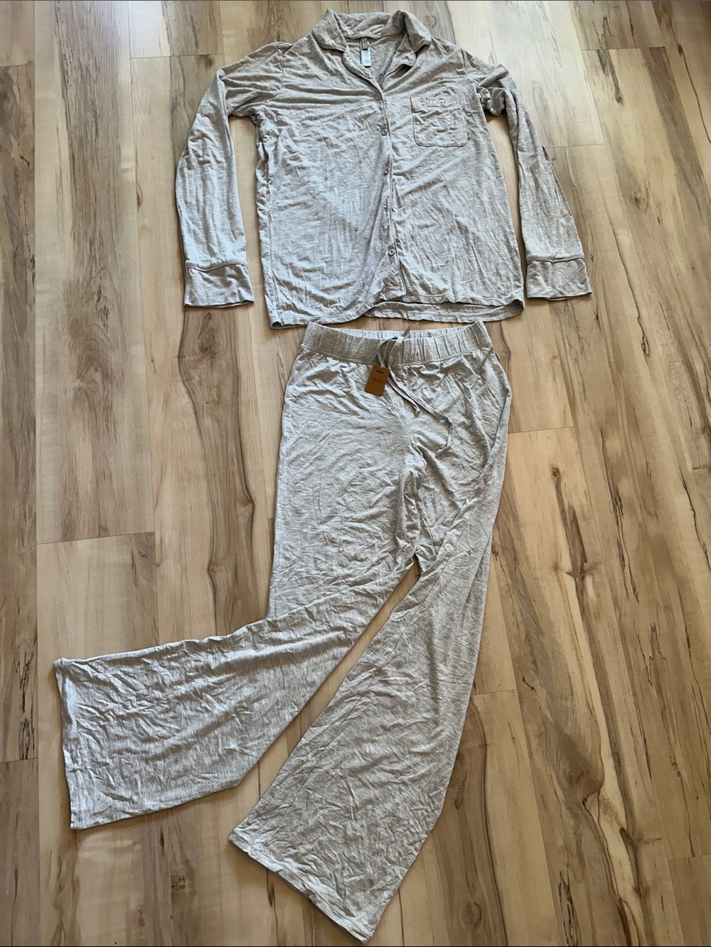 SKIMS Lounge Long-Sleeve Button Pajama Set NWT